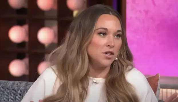 Ashley Flowers net worth